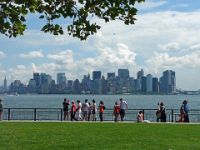Liberty Island vue vers Manhattan P1020993