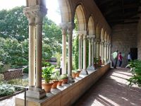 Cloisters Bonnefont P1000275