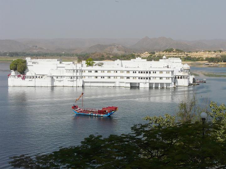 udaipur916.jpg