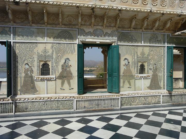 udaipurcitypalace500.JPG